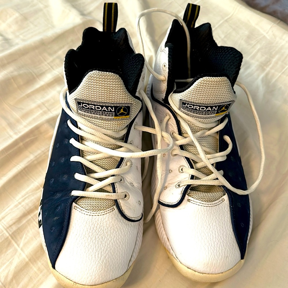 Jordan’s size 11